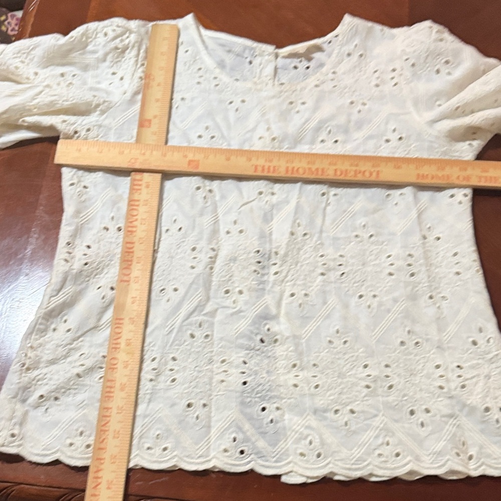 Anthropologie solitaire Sz medium M cottagecore Cream Eyelet Women's Top - Picture 8 of 9